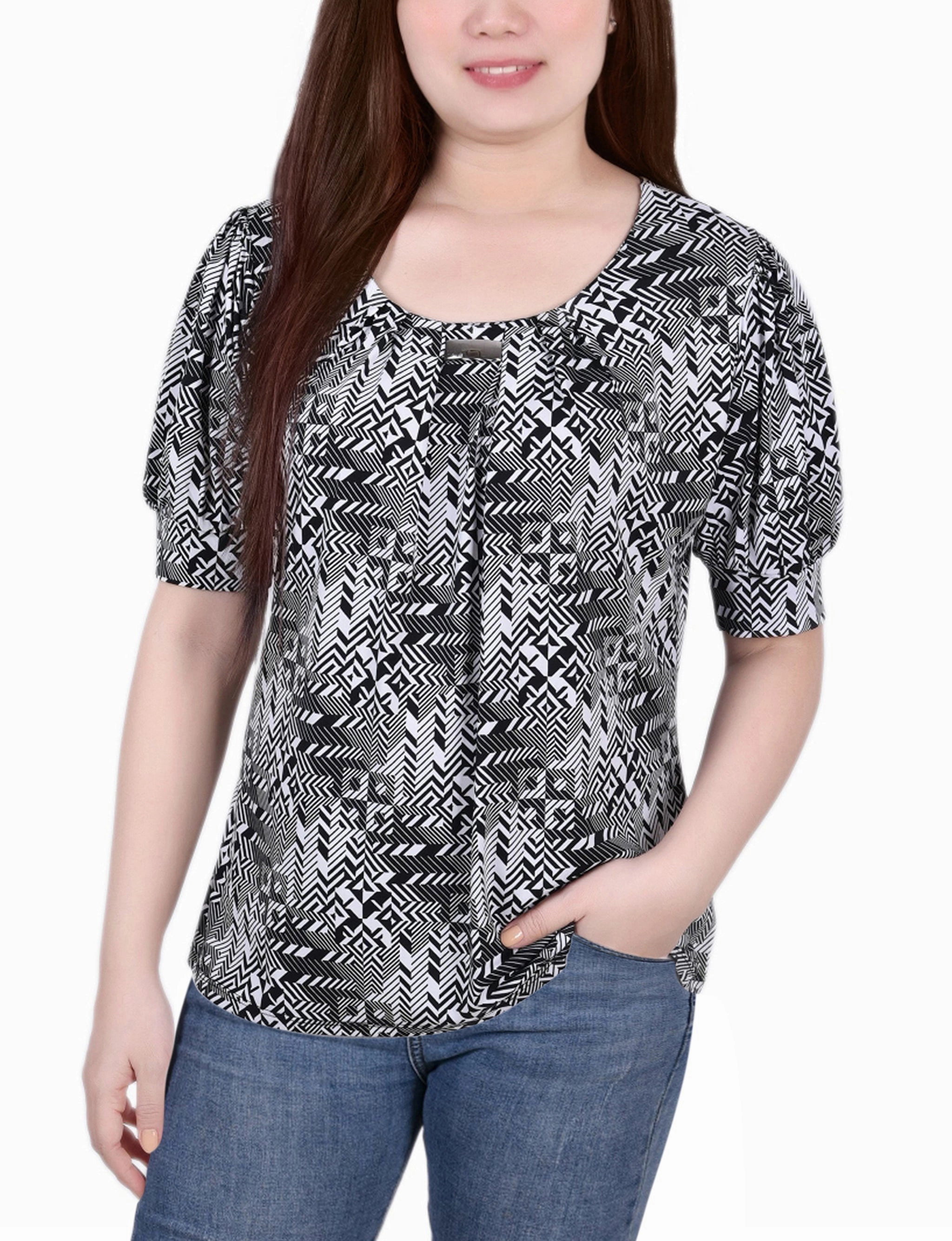 Breathable Mesh Paneling Fall Wardrobe Short Sleeve Balloon Sleeve Top
