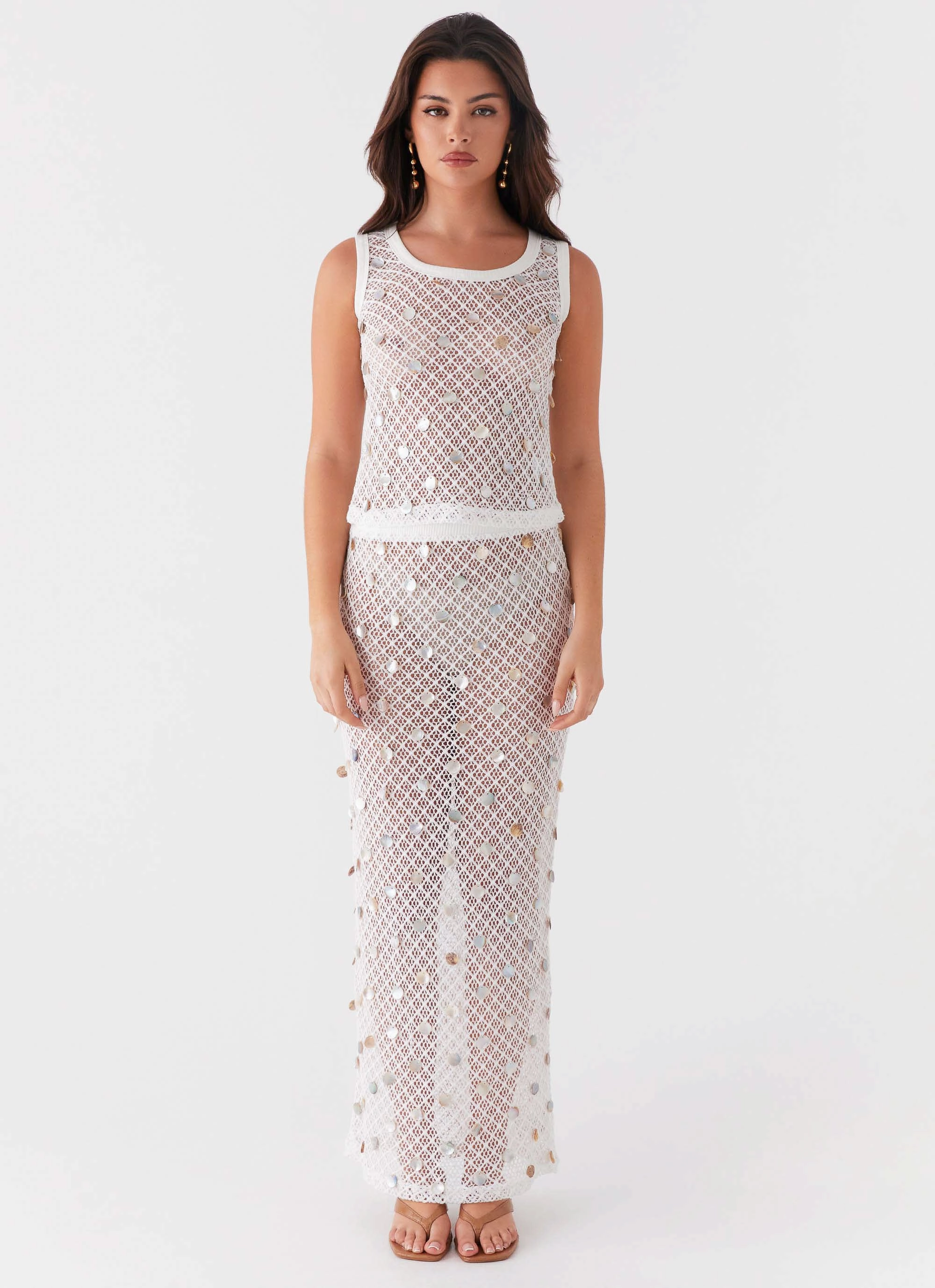 Stretch Fit NonRestrictive Cut Whitehaven Shell Tank Top - White