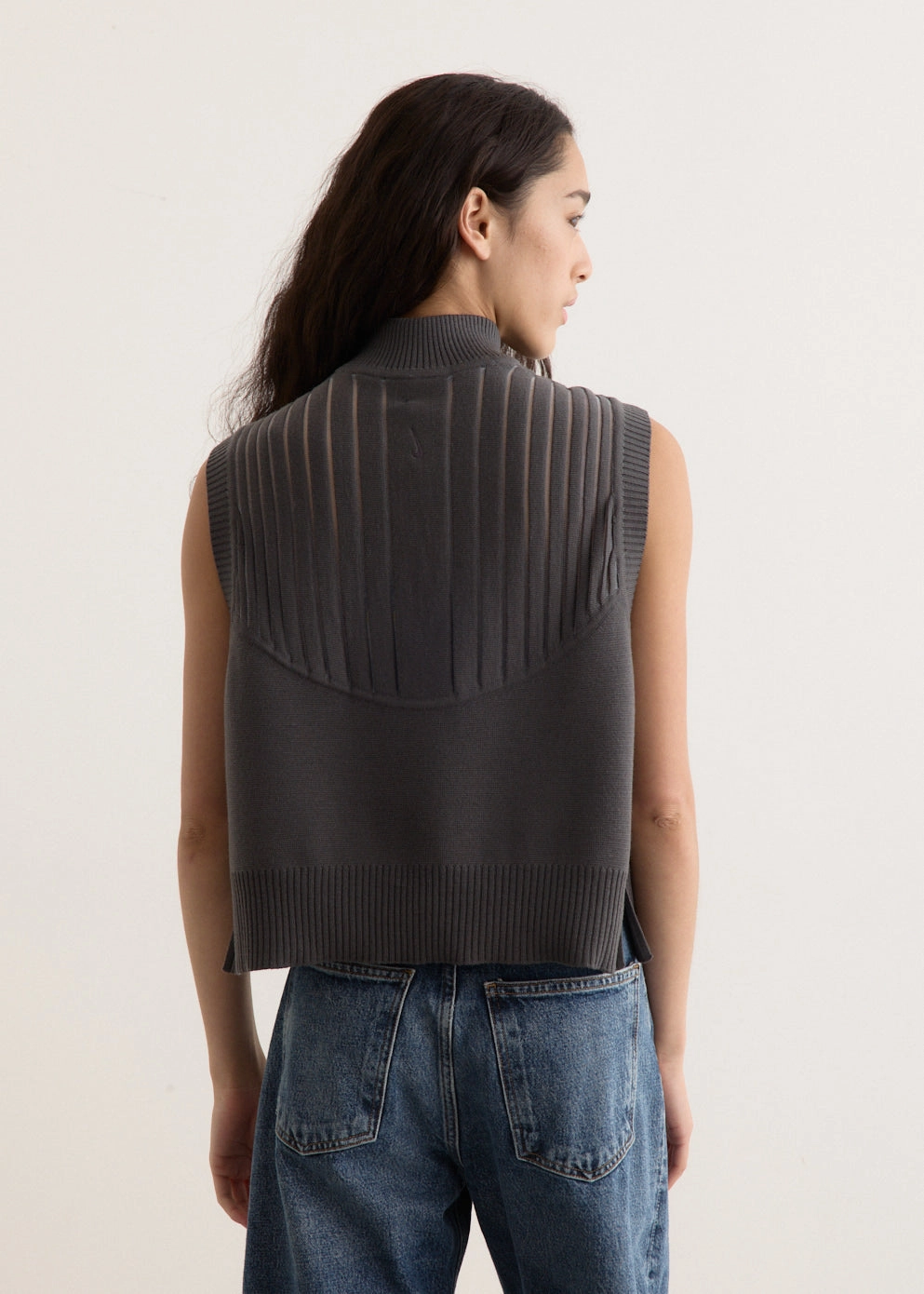 Adjustable Cuff Minimalist Button Placket Women's ESC Knit Vest